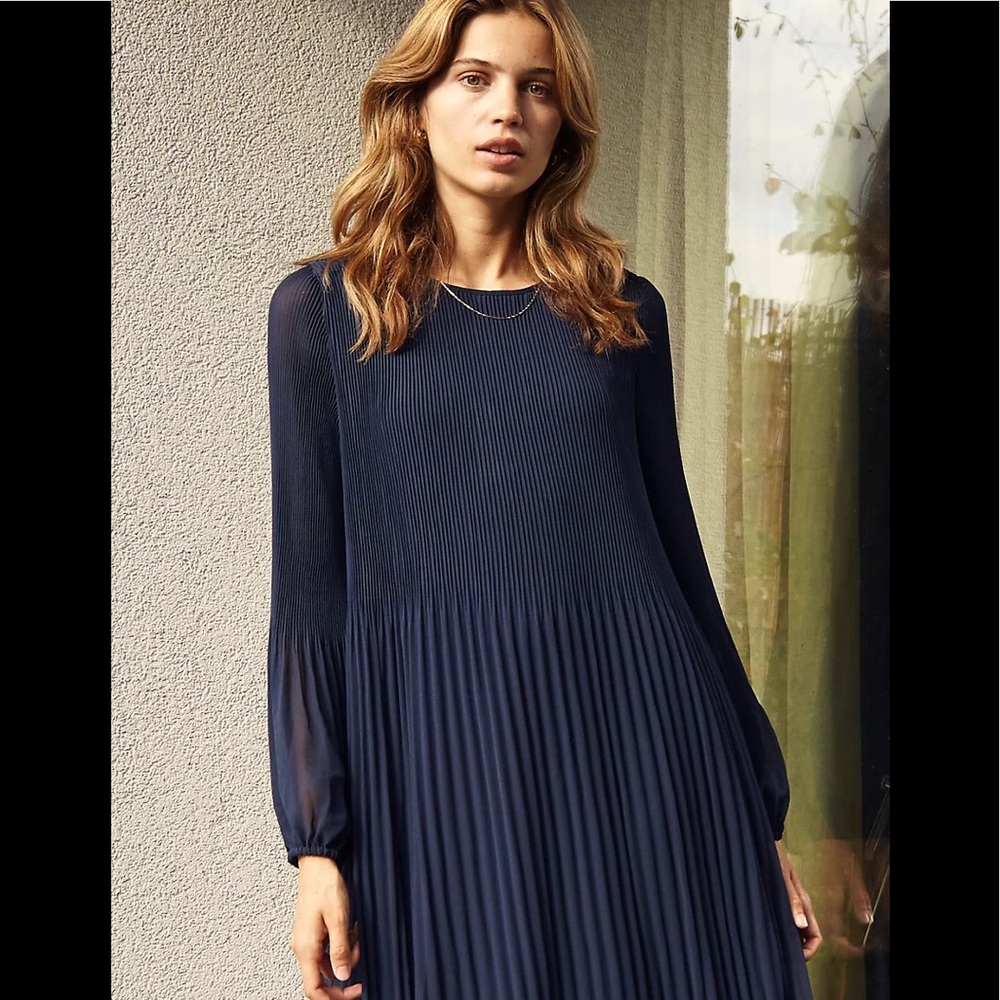 Wilfred Daydreamer maxi Dress👗 Classic Navy - Picture 3 of 14